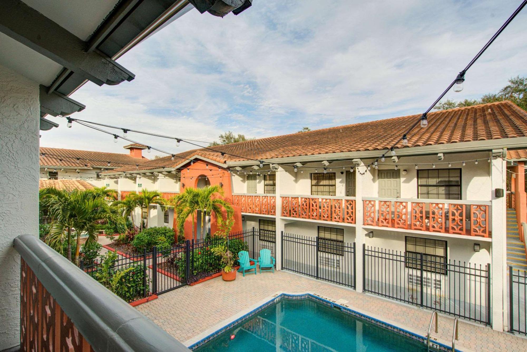 Clarion Pointe Tampa-Brandon Near Fairgrounds And Casino Hotel Mango Bagian luar foto