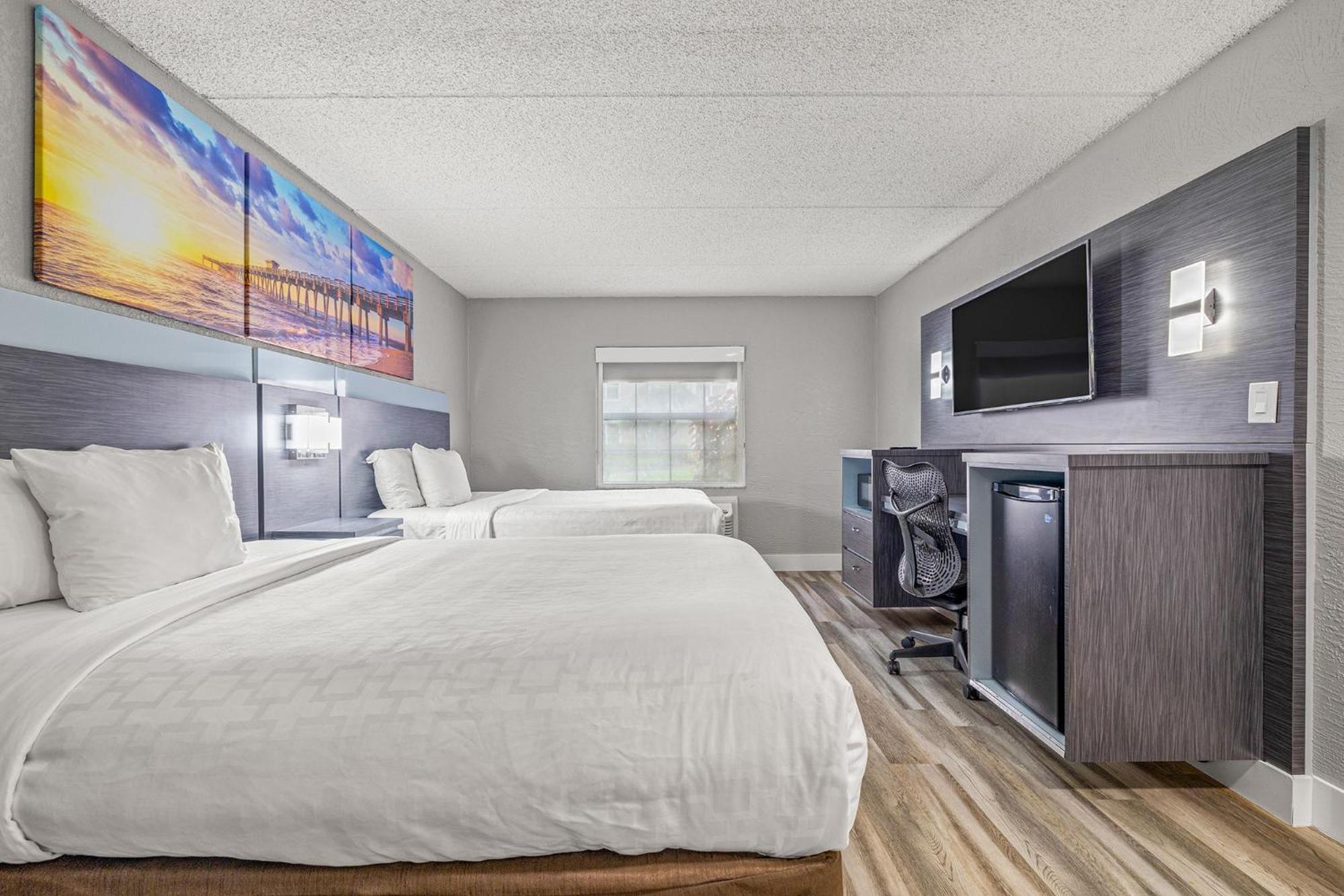 Clarion Pointe Tampa-Brandon Near Fairgrounds And Casino Hotel Mango Bagian luar foto